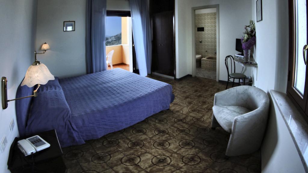 Hotel Sole Castello (Adults Only) Taormina Kültér fotó