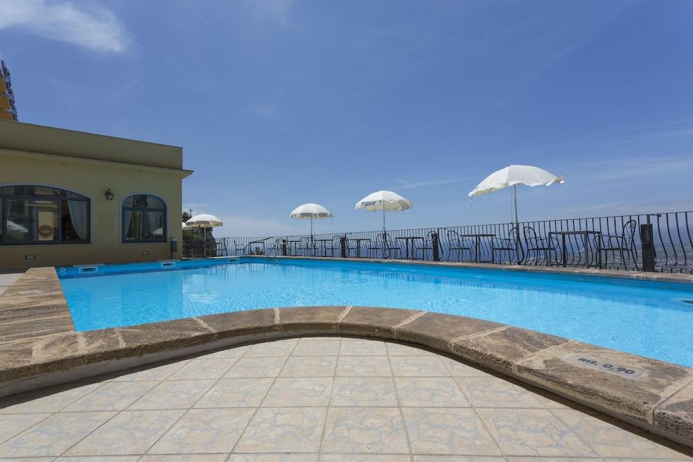 Hotel Sole Castello (Adults Only) Taormina Kültér fotó