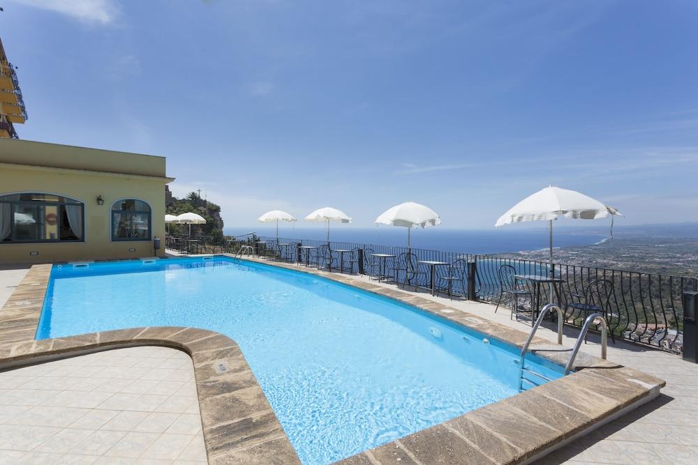 Hotel Sole Castello (Adults Only) Taormina Kültér fotó